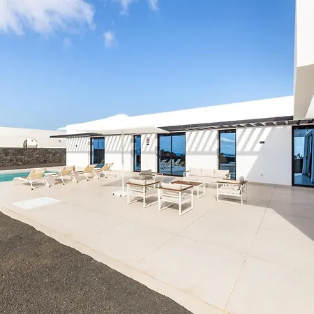 Luxury Holyhome - Sea View *